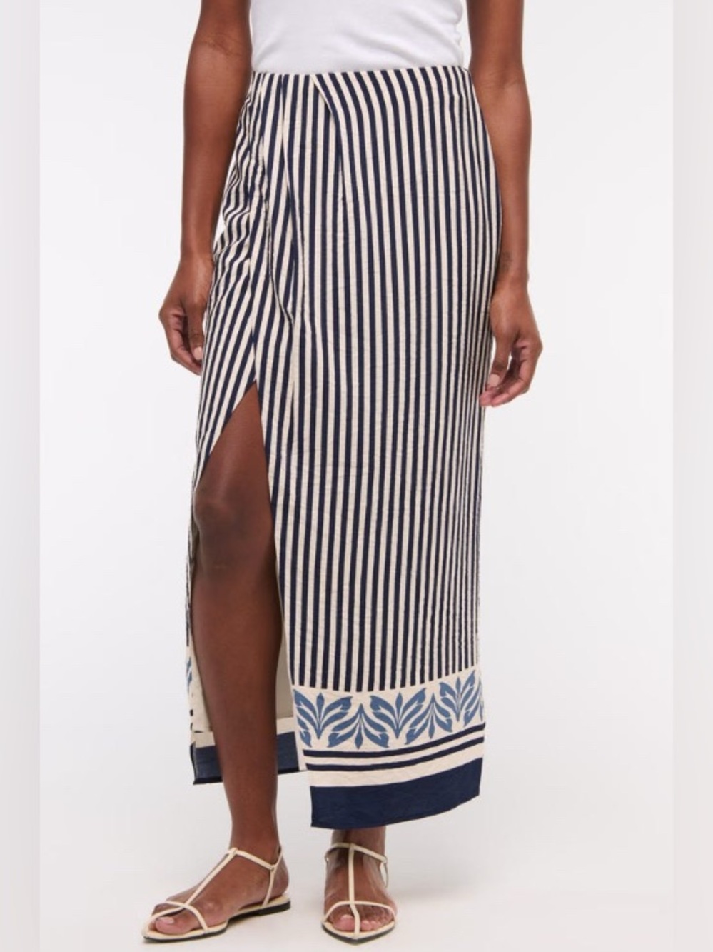 Abercrombie & Fitch Mid Rise Sarong Maxi Skirt